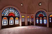 D12：Khan-e Tabatabei